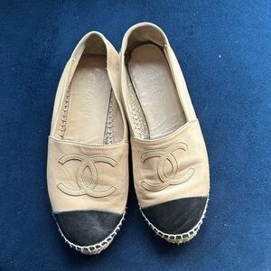 CHANEL Beige and Black Espadrilles